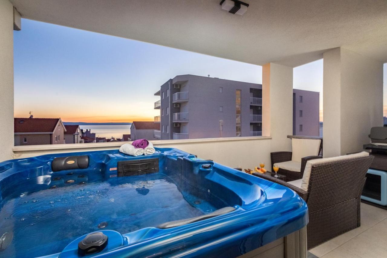Luxury Apartman Sky With Sea View And Whirlpool Makarska Esterno foto